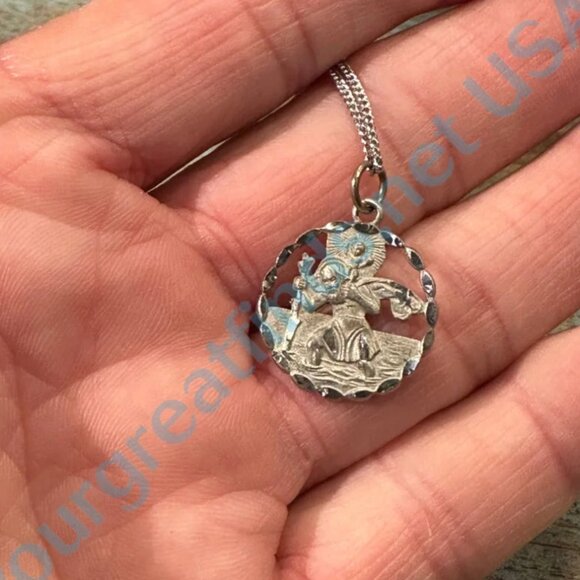 Vintage St. Christopher Necklace Sterling Silver - Picture 4 of 4